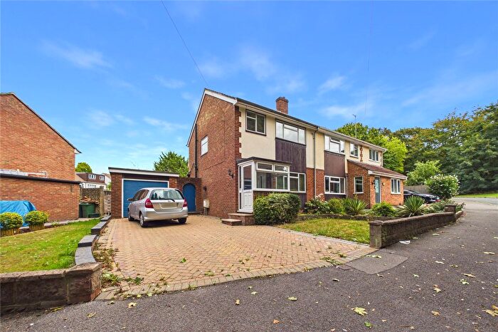 3 Bedroom Semi-Detached House For Sale In Loggon Road, Basingstoke, Hampshire, RG21