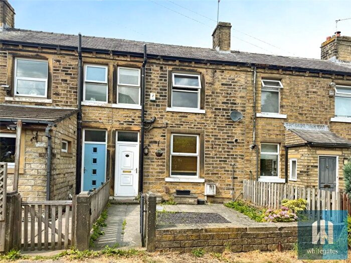 2 Bedroom Terraced House To Rent In Delph Lane, Netherton, Huddersfield, HD4