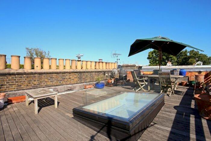 2 Bedroom Maisonette To Rent In Cathcart Road, London, SW10