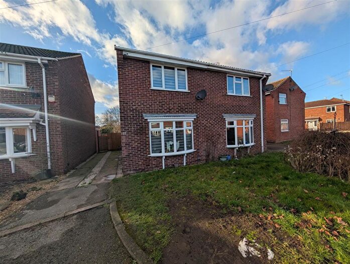 2 Bedroom Semi Detached House For Sale In Alder Close, New Balderton, Newark, NG24