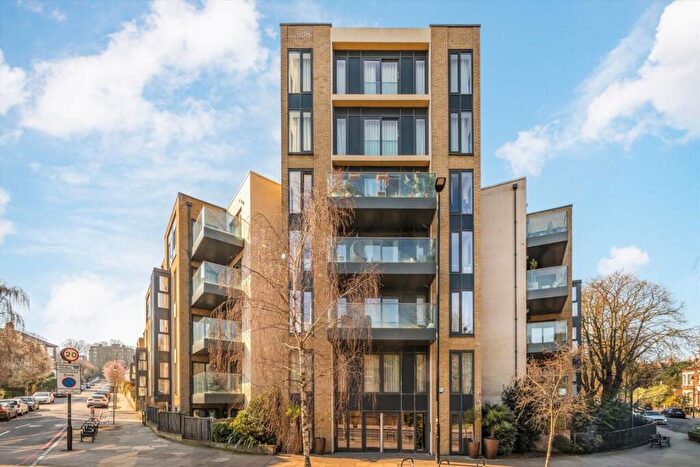 2 Bedroom Flat To Rent In Archway Road, Highgate, N6