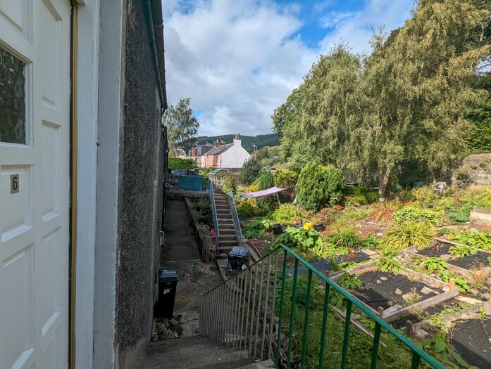 2 Bedroom Flat For Sale In Jubilee Road, Walkerburn, EH43