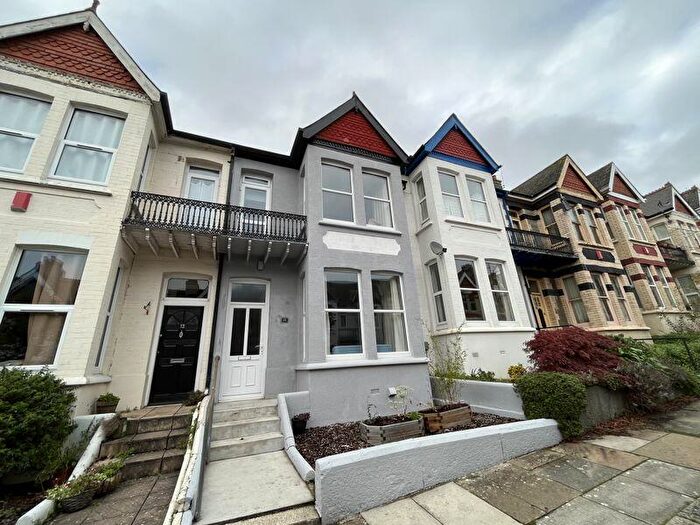 3 Bedroom Terraced House To Rent In Thornbury Park Avenue - Large Three Double Bedroom Home In Peverell, PL3