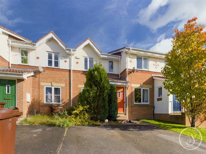 2 Bedroom Terraced House To Rent In Stonegate Crescent, Meanwood, Leeds, LS7