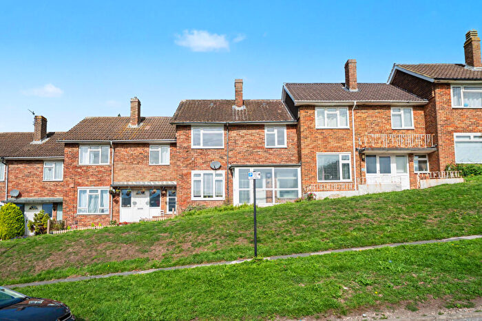 3 Bedroom Terraced House For Sale In Queensway, Brighton, East Sussex, BN2