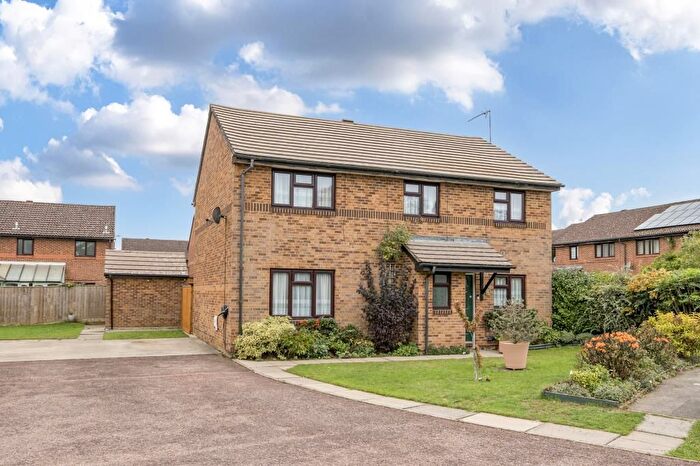 4 Bedroom Detached House For Sale In Caversfield, Oxfordshire, OX27