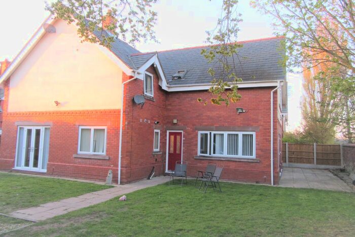 5 Bedroom Detached House To Rent In Brickwall Lane, Liverpool, L29