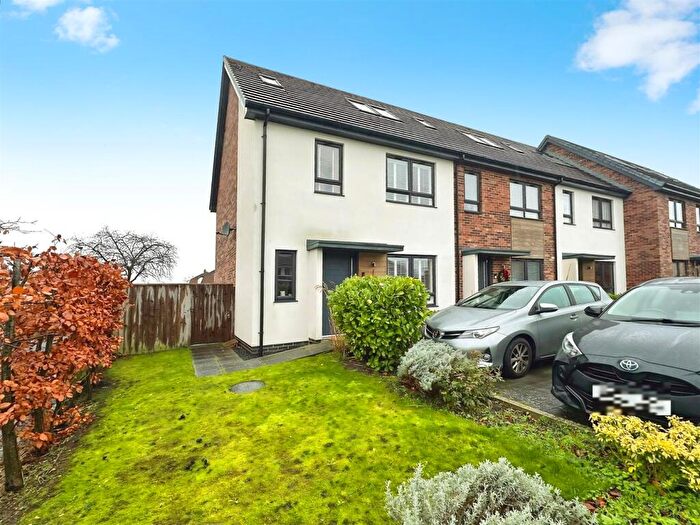 4 Bedroom Town House For Sale In Grange Road, Morpeth, NE61
