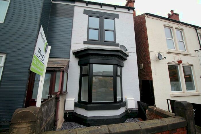 1 Bedroom Flat To Rent In Station Street, Swinton, S64