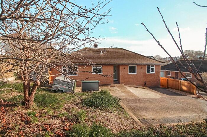 3 Bedroom Bungalow For Sale In Southbank Drive, Bideford, EX39