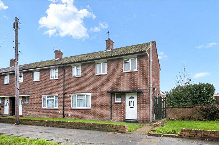 5 Bedroom End Terrace House For Sale In Porters Way, West Drayton, UB7