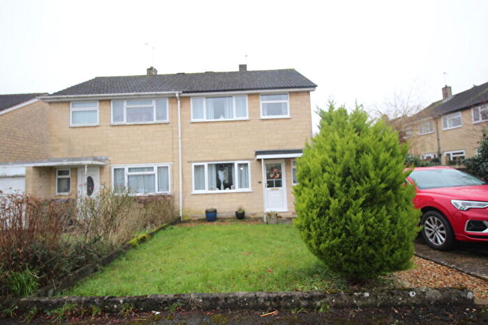 3 Bedroom Semi-Detached House To Rent In Wells Close, Chippenham, SN14