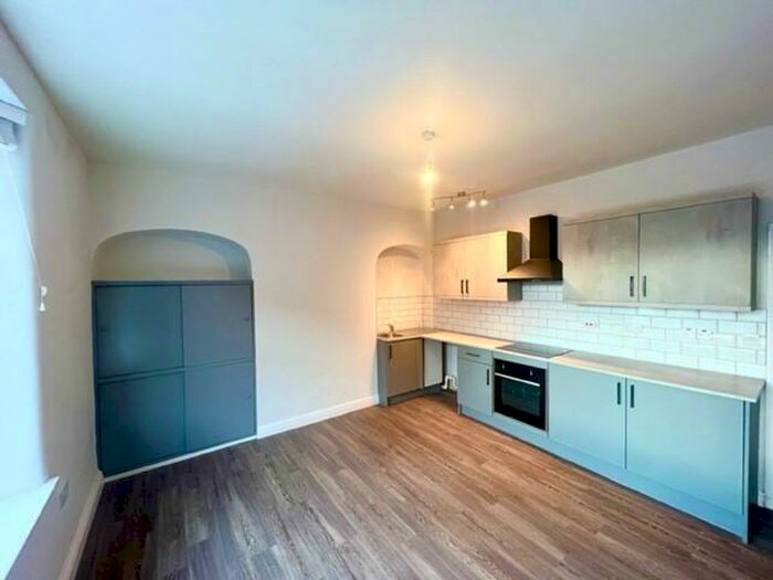 1 Bedroom Flat To Rent In Bradwall Road, Sandbach, CW11