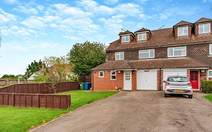 4 Bedroom Semi Detached House For Sale In The Hill, Winchmore Hill, Amersham, HP7