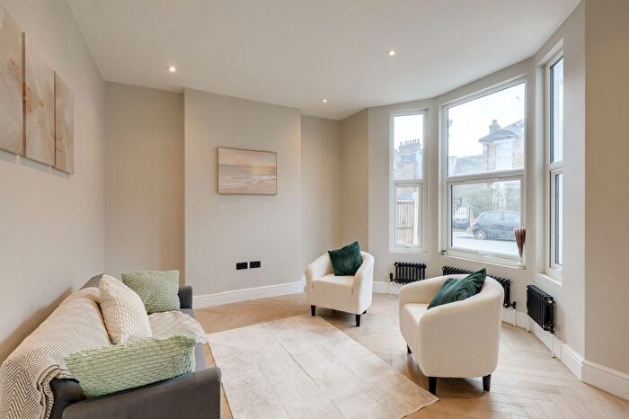 5 Bedroom End Terrace House For Sale In Springrice Road, Hither Green, SE13