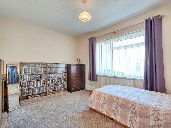 2 Bedroom Semi-Detached Bungalow For Sale In Moss Bay Road, Workington, CA14