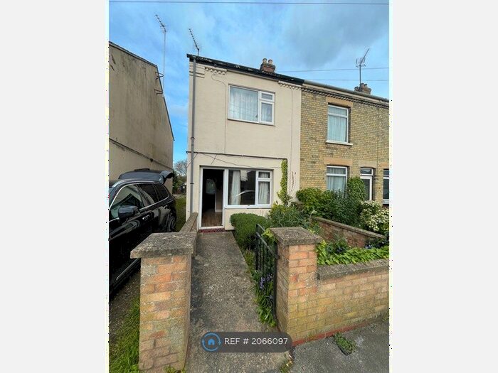 3 Bedroom End Of Terrace House To Rent In Osborne Road, Wisbech, PE13