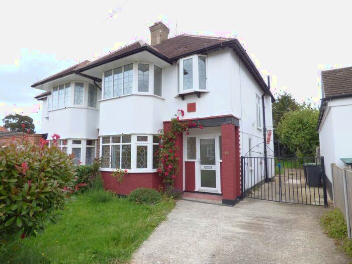 3 Bedroom Semi-Detached House To Rent In Henley Crescent, Westcliff-on-Sea, SS0