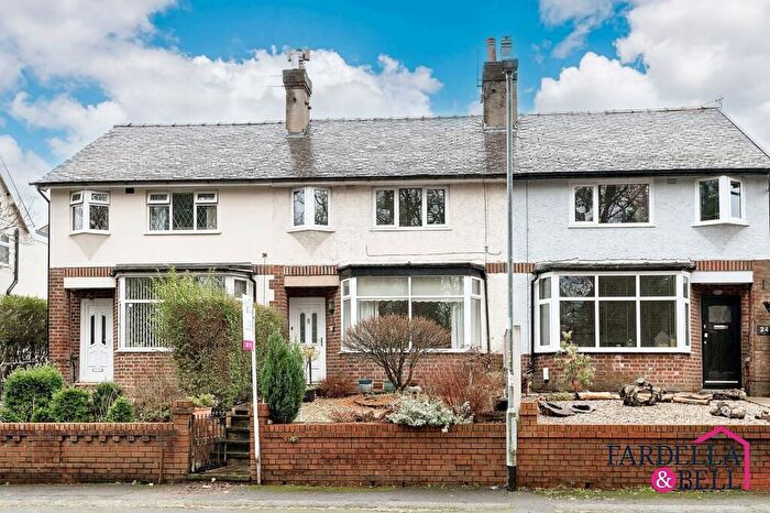 3 Bedroom Terraced House For Sale In Park Avenue, Barrowford, Nelson, BB9