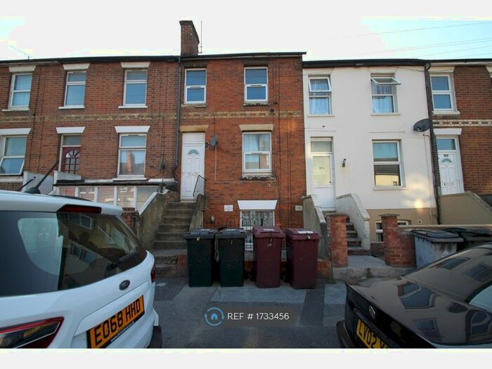 1 Bedroom Flat To Rent In Bedford Road, Reading, RG1