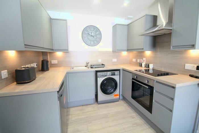 1 Bedroom Flat To Rent In Adelphi (Off Union Street), Aberdeen, AB11