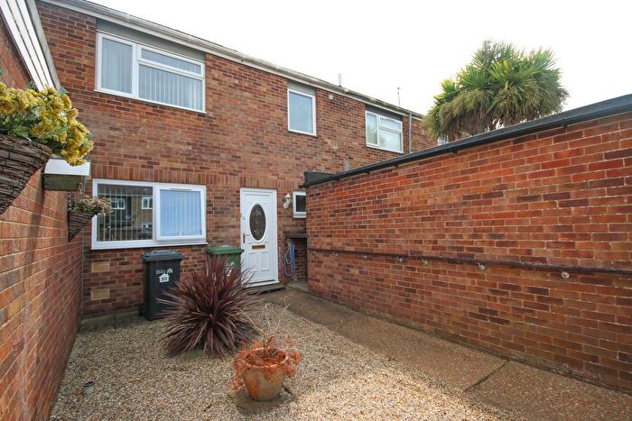 3 Bedroom Semi-detached House For Sale In Charlock, King's Lynn, PE30