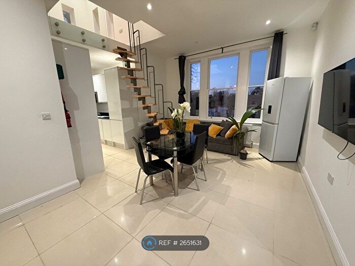 4 Bedroom Flat To Rent In Emmanuel House, Croydon, East Croydon, Purley, Beckenham, Victoria, CR2