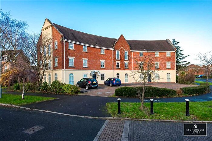 2 Bedroom Flat For Sale In Holland House Road, Walton Le Dale, Preston, PR5