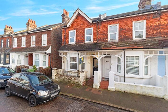 3 Bedroom End Of Terrace House For Sale In Dursley Road, Eastbourne, BN22