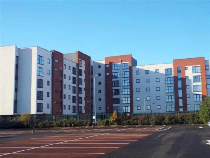 2 Bedroom Flat To Rent In Pilgrims Way, Salford M50