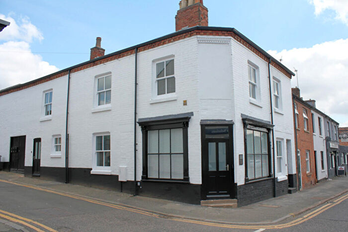 2 Bedroom Apartment To Rent In London Road, Oadby, Leicester, LE2