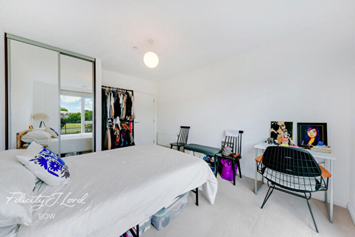 1 Bedroom Apartment For Sale In Madeira Street, London, E14