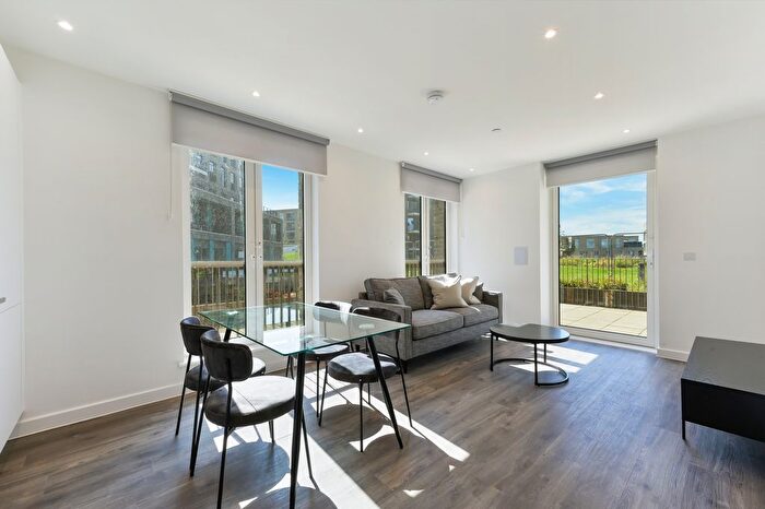 1 Bedroom Flat To Rent In Wolff House, Ridgeway Views, London, London, NW7