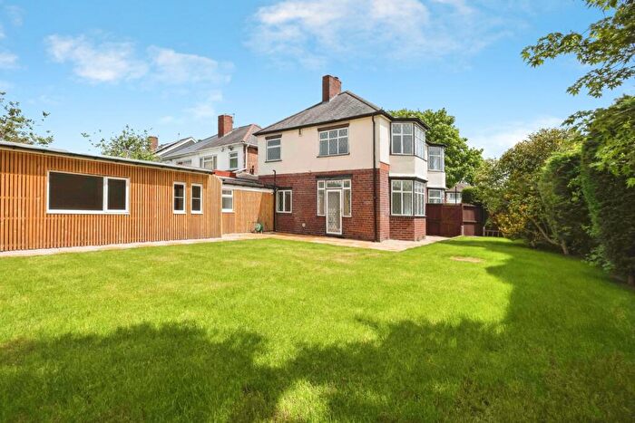 3 Bedroom Detached House For Sale In Bleak Hill Road, Birmingham, West Midlands, B23