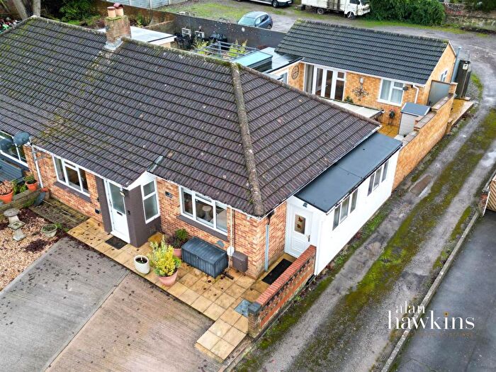 2 Bedroom Semi-Detached Bungalow For Sale In Horsebrook Park, Calne, SN11