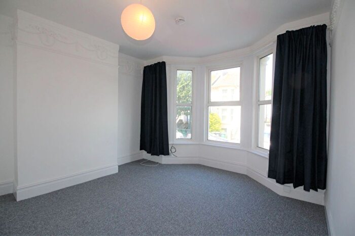 1 Bedroom Flat To Rent In Westbourne Street, Central Hove, BN3