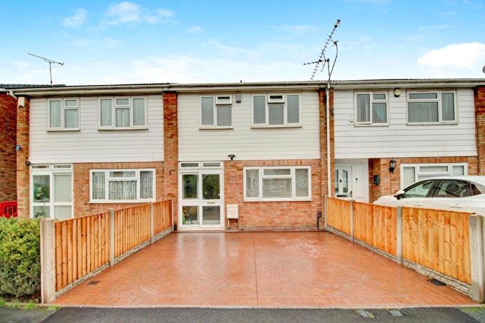 3 Bedroom Terraced House For Sale In Mayflower Drive, Coventry, CV2