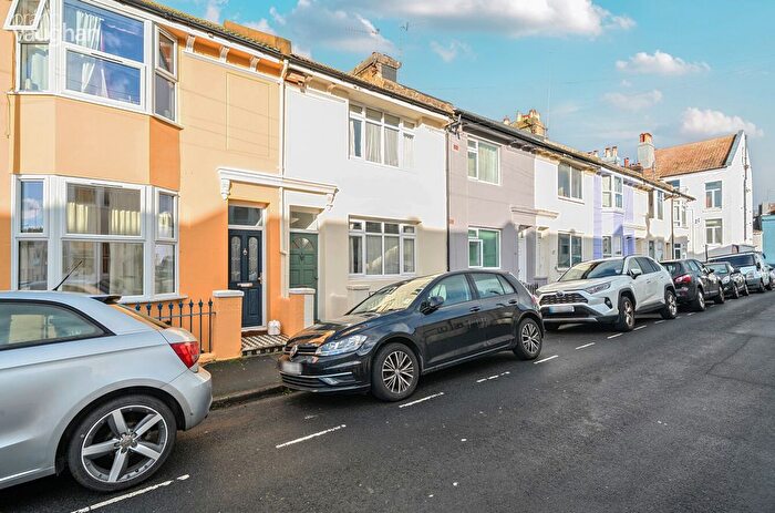 4 Bedroom Terraced House To Rent In Hanover Terrace, Brighton, East Sussex, BN2