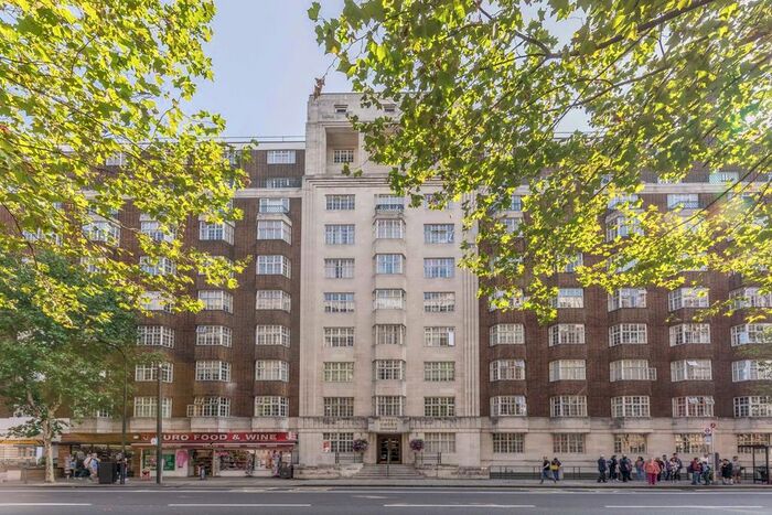 Studio To Rent In Woburn Place, London, WC1H