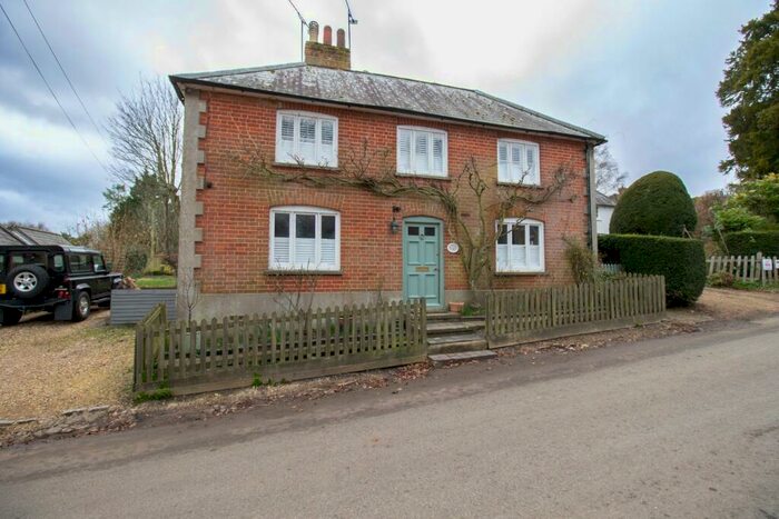 3 Bedroom Cottage To Rent In Church Street, Upton Grey, Hook, RG25