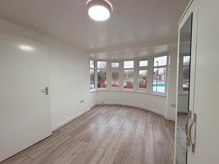 4 Bedroom End Terrace House To Rent In Ribchester Avenue, Perivale, UB6