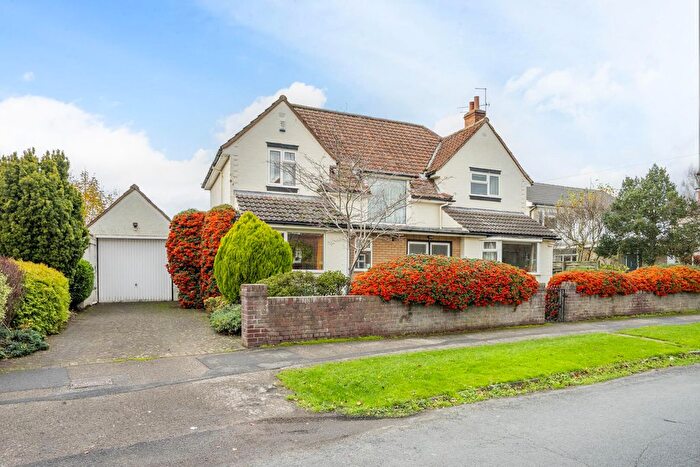 4 Bedroom Detached House For Sale In Hobgate, York, YO24