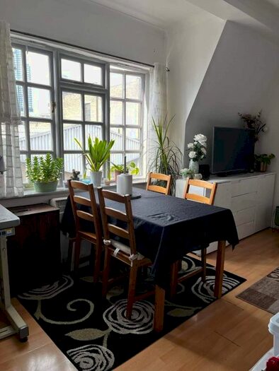 Studio To Rent In Brick Lane, Bethnal Green, London, E1