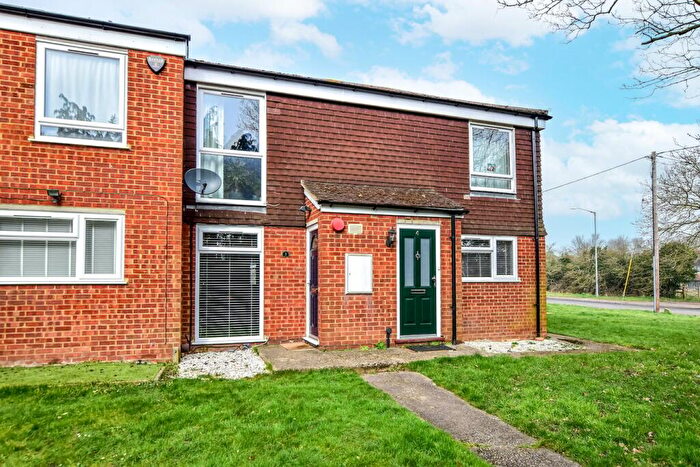 2 Bedroom Maisonette For Sale In St Davids Close, Iver, SL0