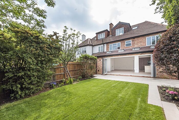 5 Bedroom Semi Detached House To Rent In Bonser Road, Twickenham, TW1