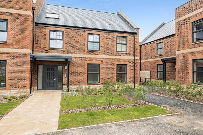 1 Bedroom Flat To Rent In Radley, Abingdon, OX14