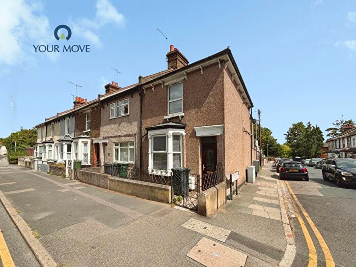 3 Bedroom End Of Terrace House To Rent In Lowfield Street, Dartford, Kent, DA1