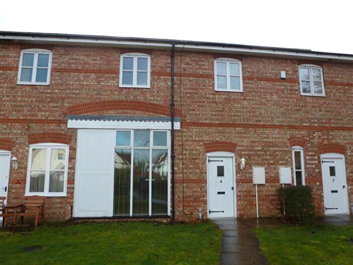 3 Bedroom Barn Conversion To Rent In Harvest Close, Doddington, March, PE15