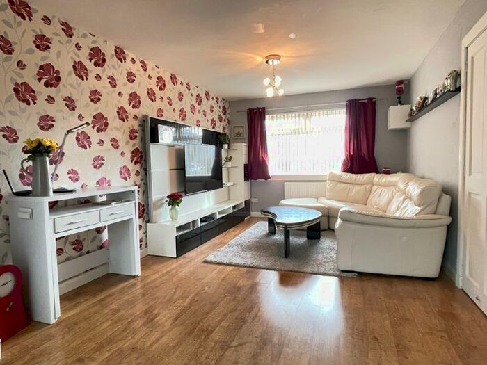 4 Bedroom Terraced House For Sale In Henderson Drive, Skene, Westhill, AB32