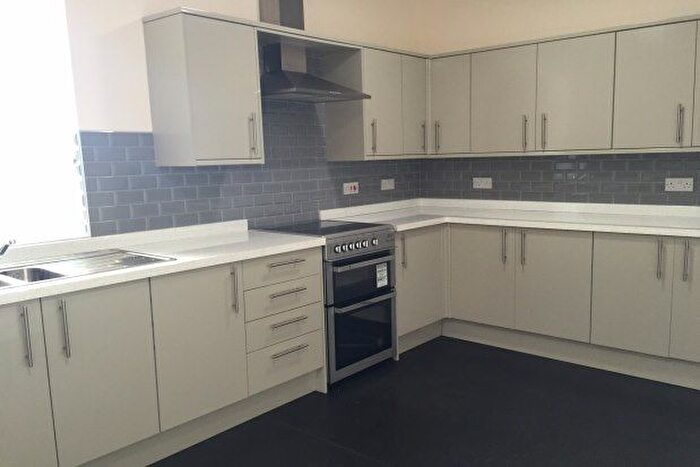 2 Bedroom Flat To Rent In The Plough, Rotherham, S60